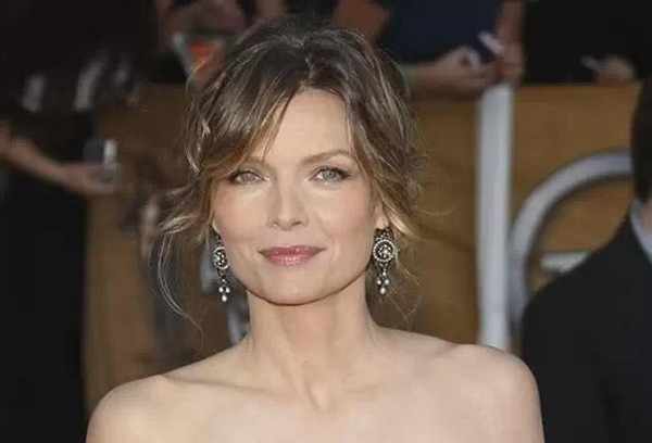 乌克兰为什么有那么多女人,乌克兰为什么美女如云