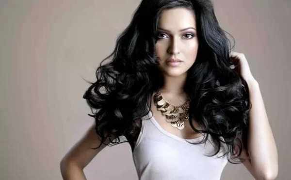 乌克兰为什么有那么多女人,乌克兰为什么美女如云