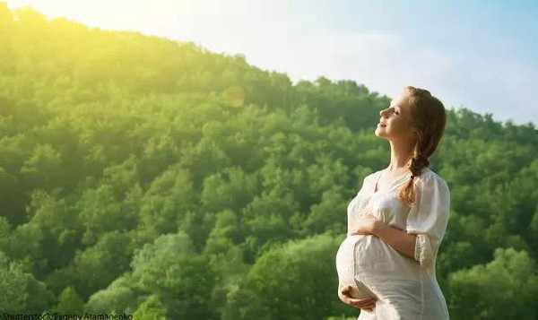 乌克兰为什么有那么多女人,乌克兰为什么美女如云