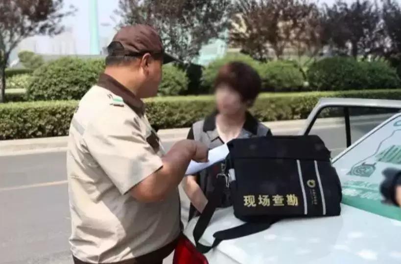 车被撞对方耍赖怎么起诉,车辆被撞怎么起诉对方赔误工费