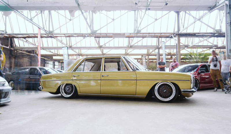 修复奔驰w220,修复后的奔驰e