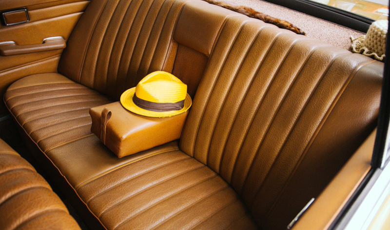 修复奔驰w220,修复后的奔驰e