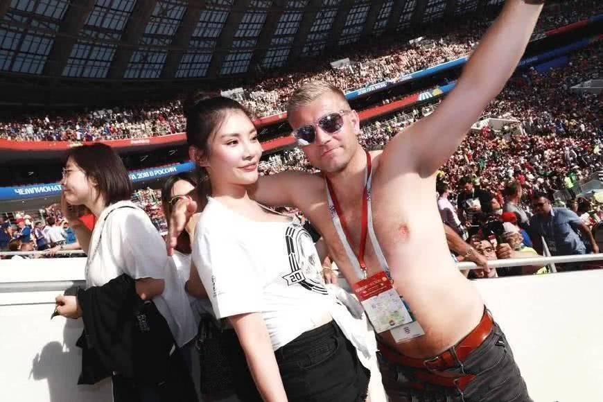 西虹市首富大嫂经典片段,大嫂徐冬冬客串西虹市首富