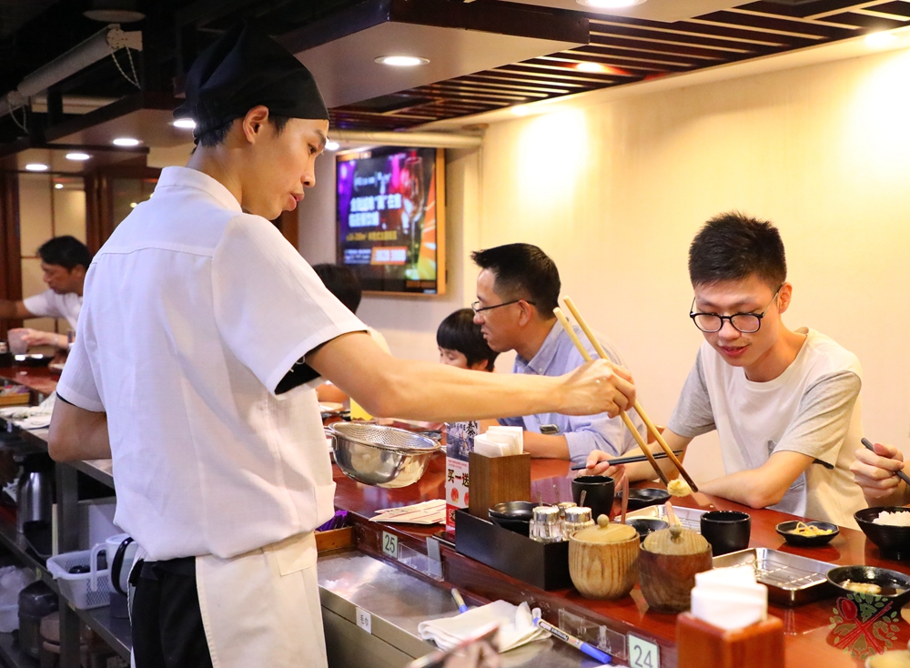 日式大虾天妇罗的正确做法,日本料理店天妇罗正宗做法