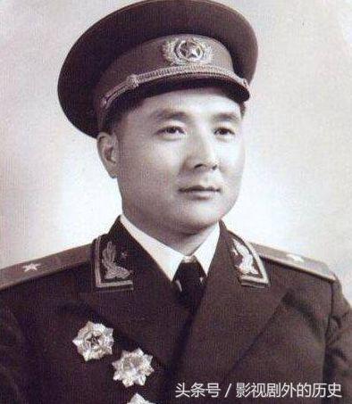 二炮首任司令政委,二炮历届司令员