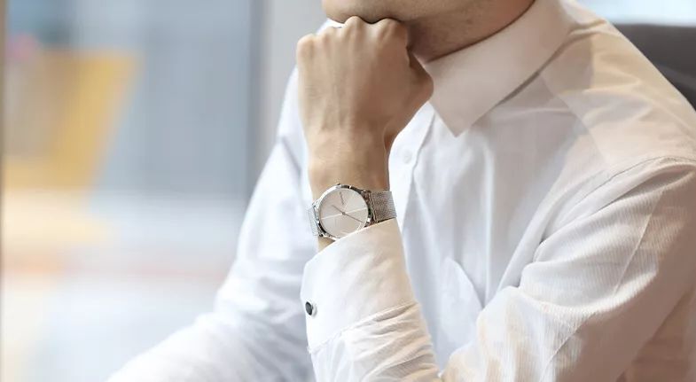 小表盘男表40mm以下千元表,千元适合30岁男生戴的经典男表