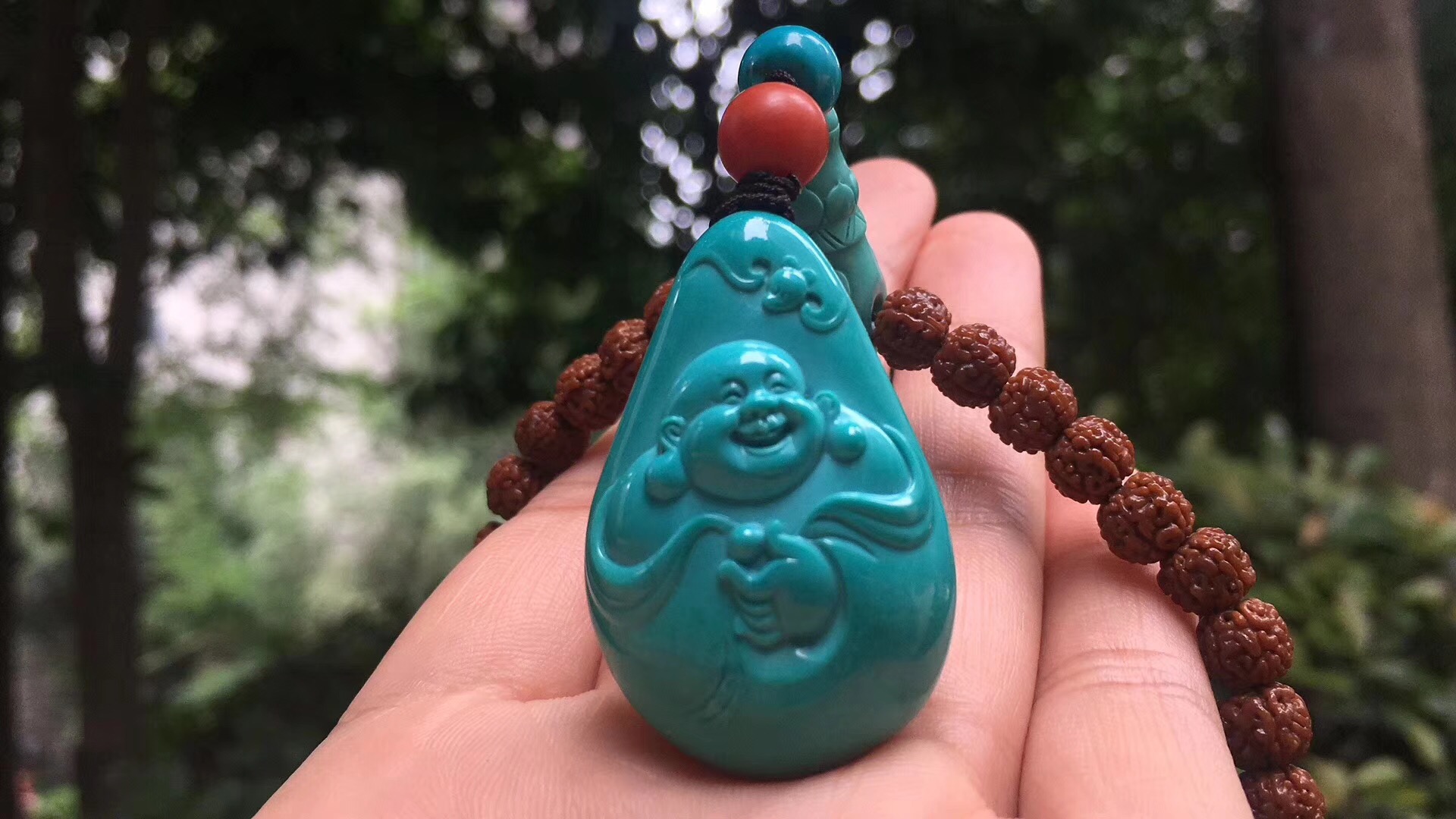 绿松石裂石,绿松石裂了用什么胶水