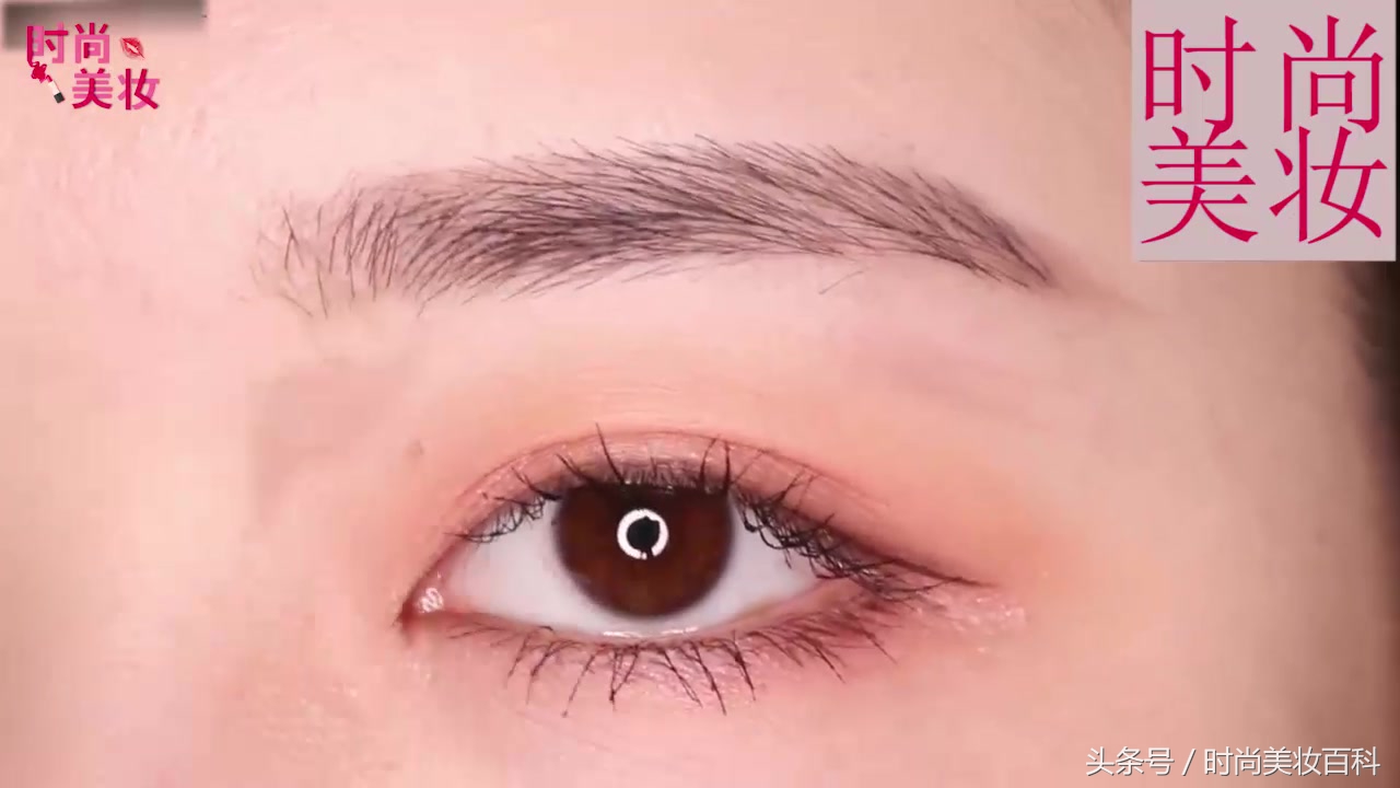时尚美妆夏天眼妆教程步骤,美妆超详细眼妆步骤打造自然眼