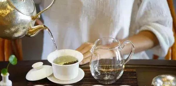 泡茶为什么要先醒茶,洗茶醒茶润茶到底有什么区别