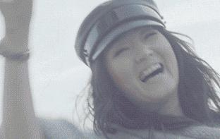 巩皇几岁了,巩皇年轻的时候有多美