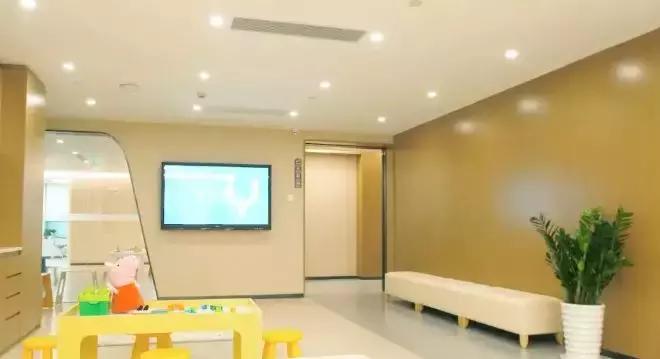 华西医生辞职开诊所,大医院医生辞职开诊所