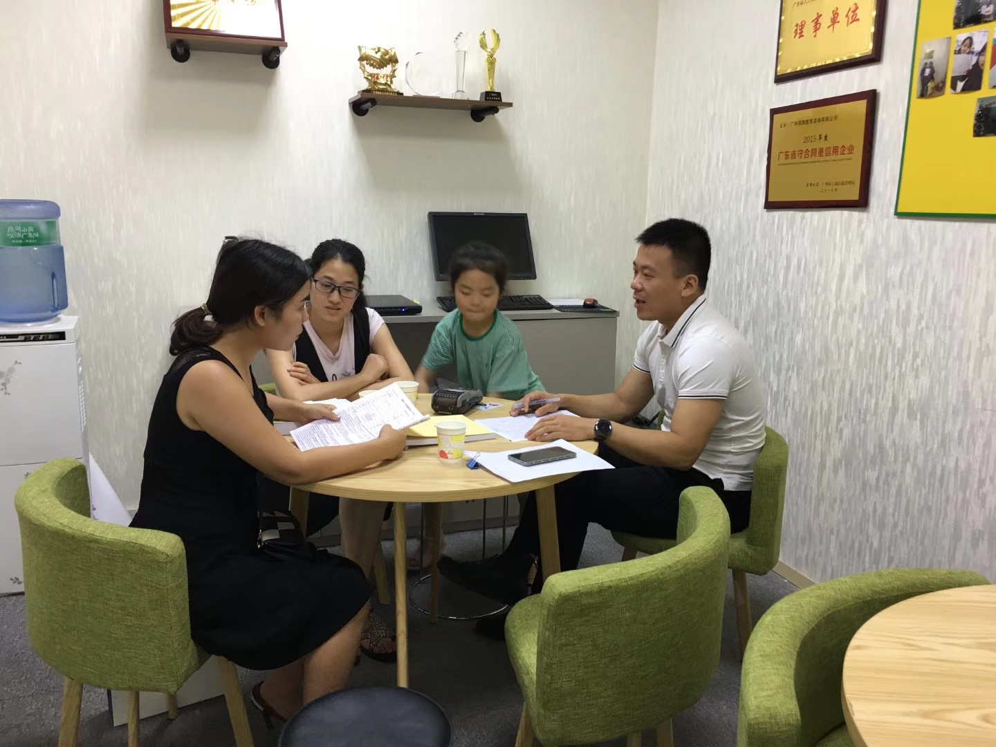 社会人“樊先生”,自带艺术气质