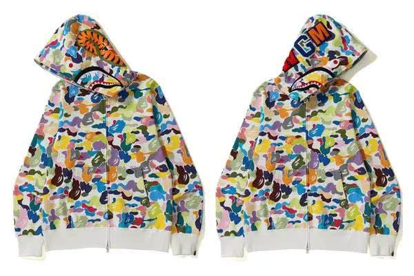 潮闻快食TravisScottxAF1再爆新联乘,ABATHINGAPE发售在即