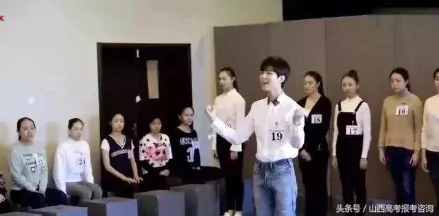 视觉传达设计专业烧钱吗为什么,大学里专科最烧钱的专业是哪些