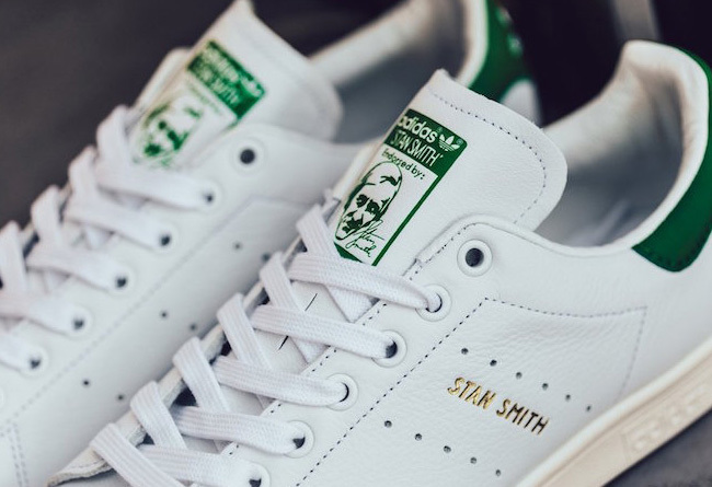 十大必买夏季经典小白鞋,十大必买经典小白鞋皮