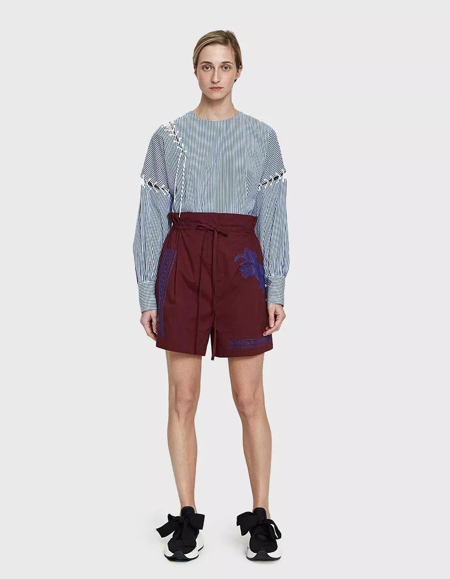 到公司上班可以穿短裤吗 (短裤怎么穿出高级范儿)