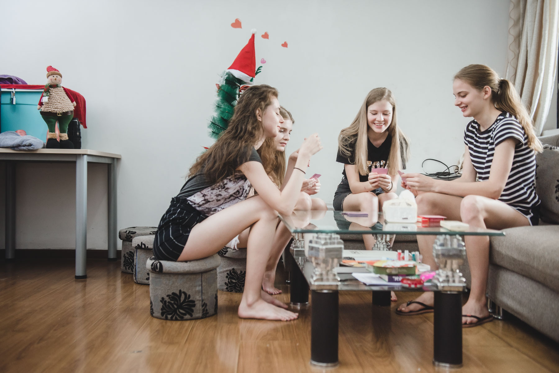 东欧女孩来中国收入,想留在中国生活的俄罗斯女孩