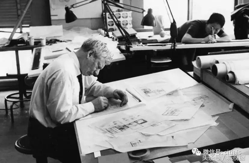 王受之世界建筑史,王受之谈平面设计