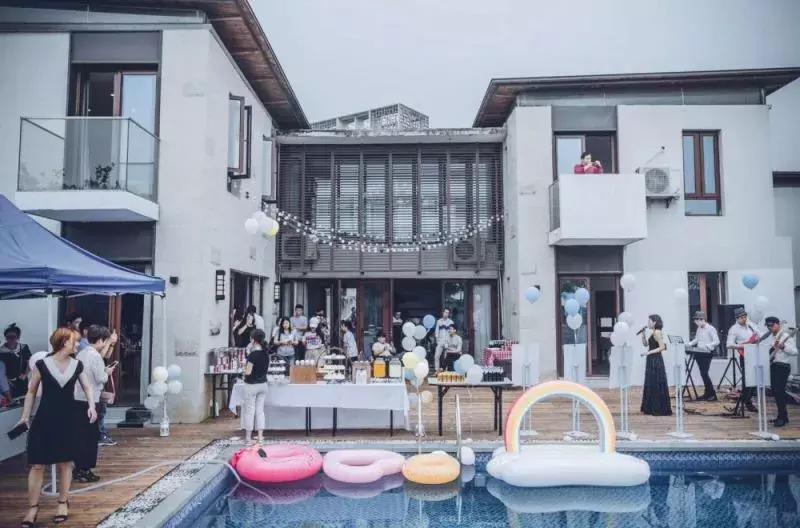 在武汉投资千万开轰趴馆,武汉适合开什么样的轰趴馆