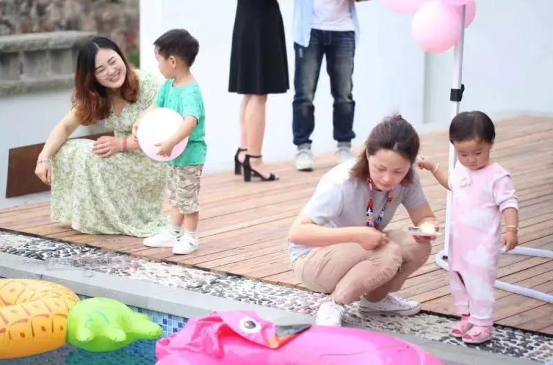 在武汉投资千万开轰趴馆,武汉适合开什么样的轰趴馆