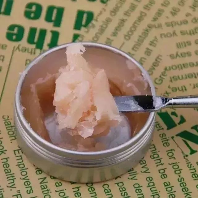 快停手!钻鼻子、撕脸皮、割下巴“抖音易容”*法大**实在太可怕!