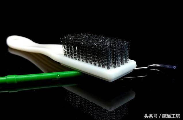 金刚菩提子怎么清理才能光亮,金刚菩提缝隙里的毛渣怎么清理