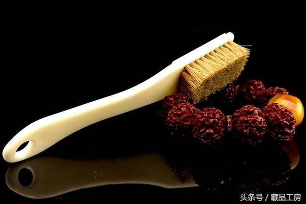 金刚菩提子怎么清理才能光亮,金刚菩提缝隙里的毛渣怎么清理