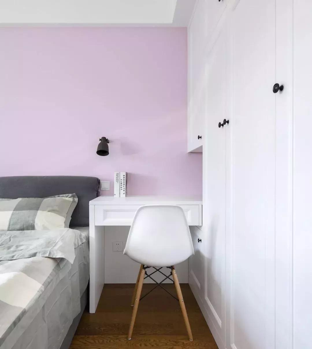 卧室太小床放不下怎么办,卧室太小放不下床头柜怎么设计