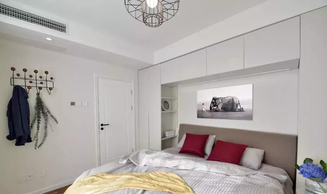 卧室太小床放不下怎么办,卧室太小放不下床头柜怎么设计