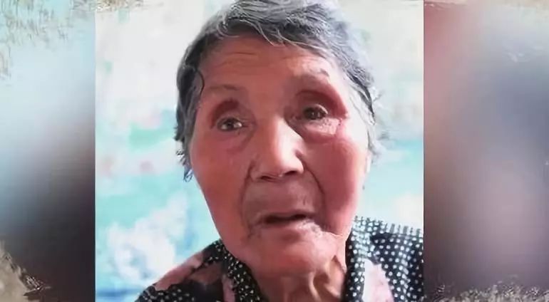 毒打、强奸、*虐性**……他把一个女人的真实故事画成漫画，看到第几张你哭了？