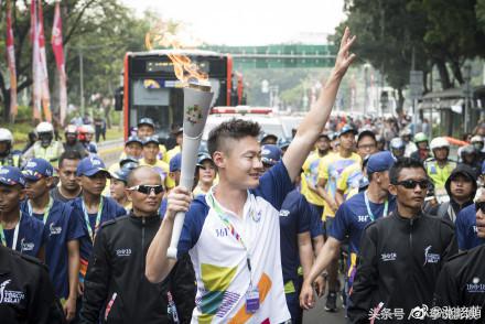 张培萌跟她妻子什么时候结婚的,张培萌结了几次婚