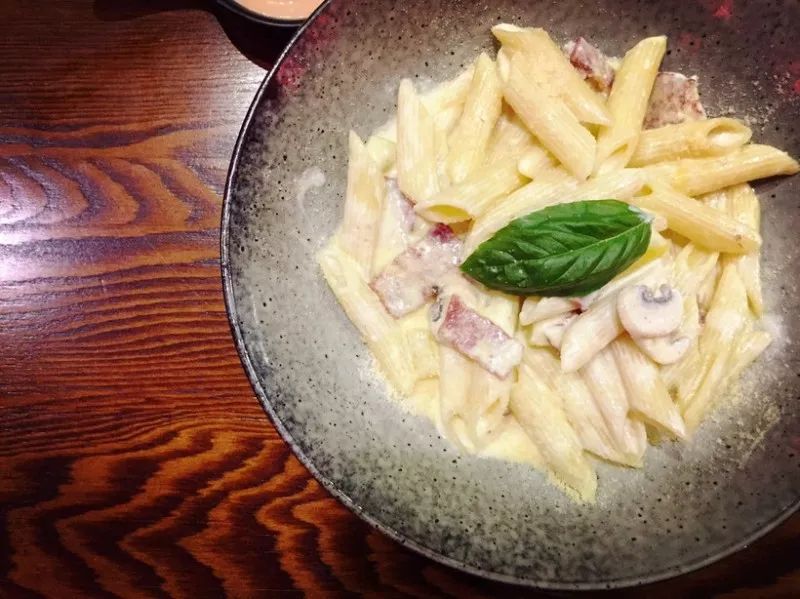 tiffany晚餐,送不起礼物就别送