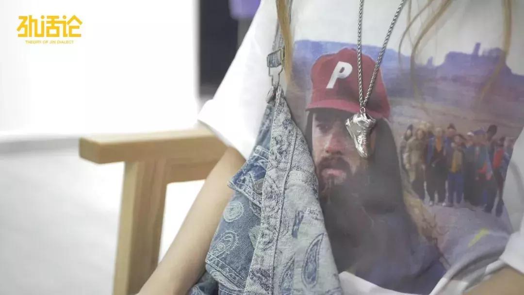 《劲话论》第21期丨阿甘鞋七夕特别款，让七夕这道送命题变送分题