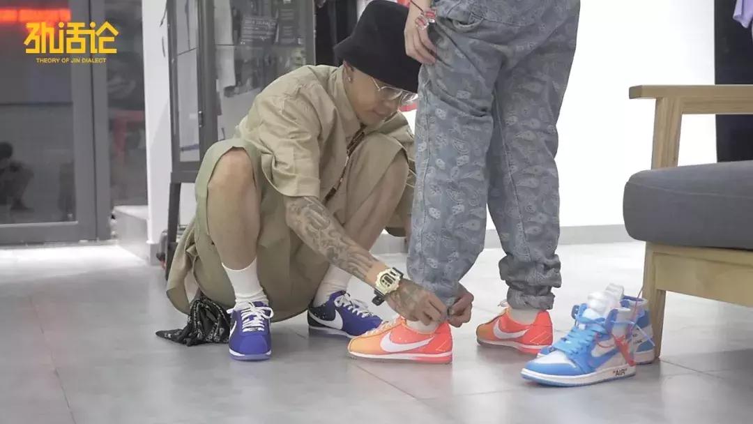 《劲话论》第21期丨阿甘鞋七夕特别款，让七夕这道送命题变送分题