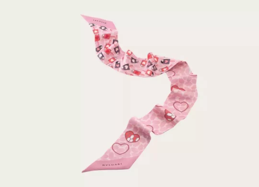 女生收到前男友七夕礼物,七夕送大叔男友礼物