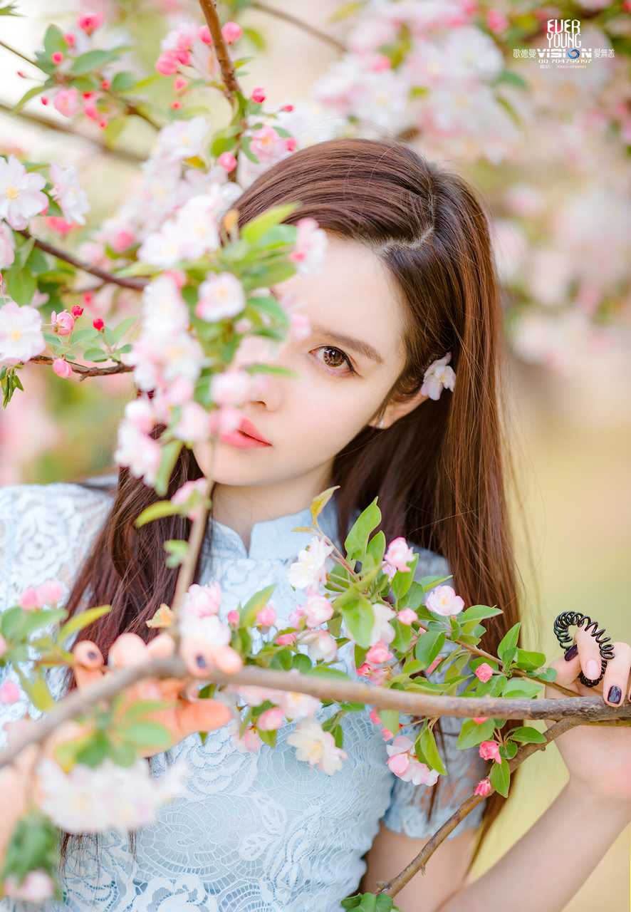 “公益，内秀，清美”——崔莹莹