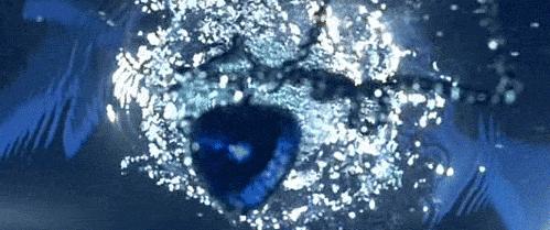 钻石有荧光不值钱 (钻石本来不值钱)