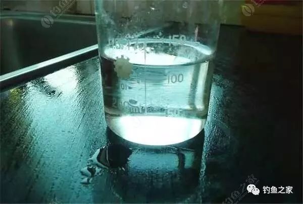 如何自制鲫鱼窝料,最简单鲫鱼窝料的自制配方