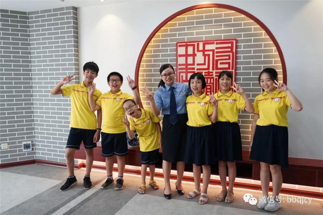 一切的努力只为了孩子的笑容,愿每一个努力的孩子都被温柔以待