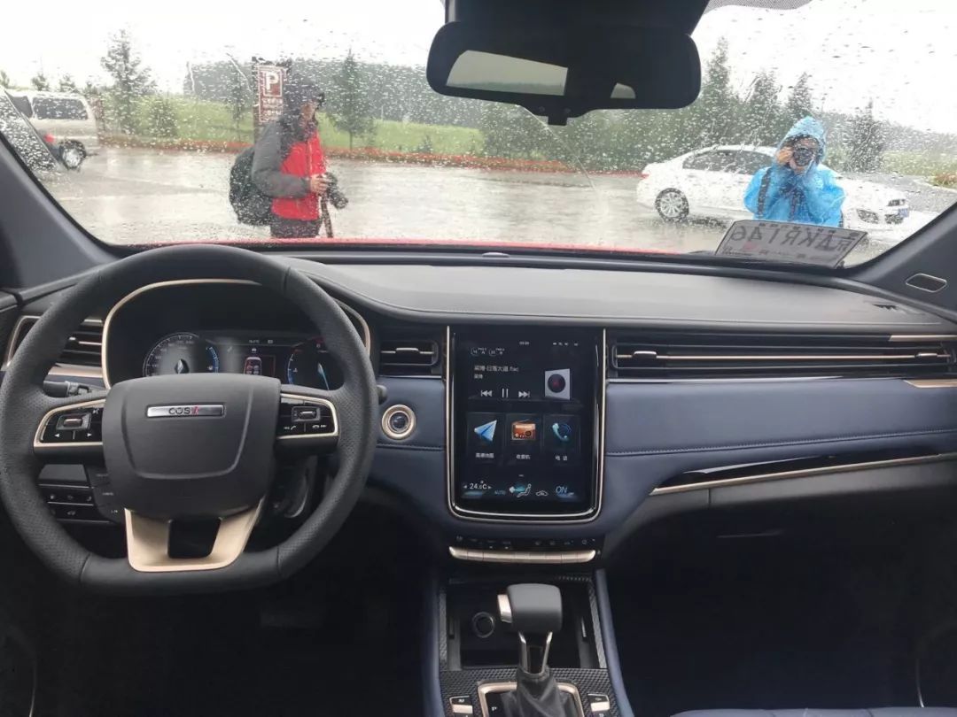 多路况实测欧尚COS1°：放心！你家最挑剔的那位都会满意