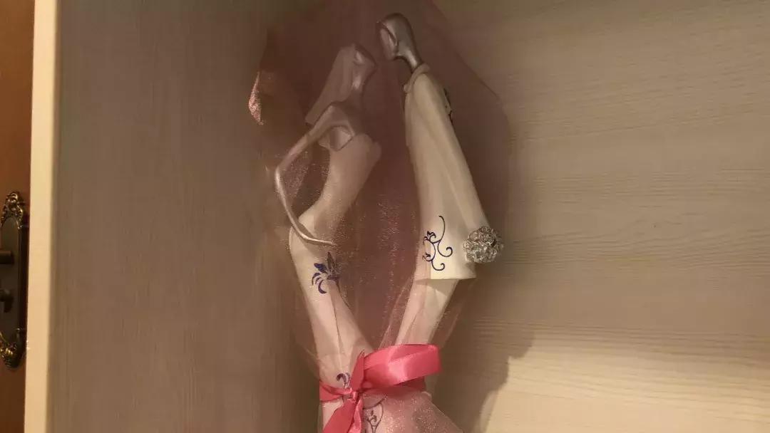 七夕节女朋友送自己小礼物了,七夕节女友送我一双鞋