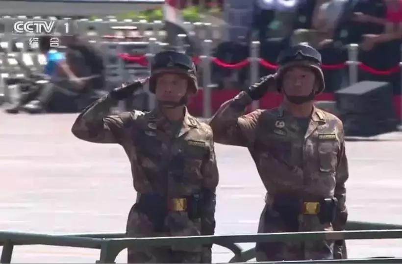 两次阅兵之后，这位将军的新职最特殊