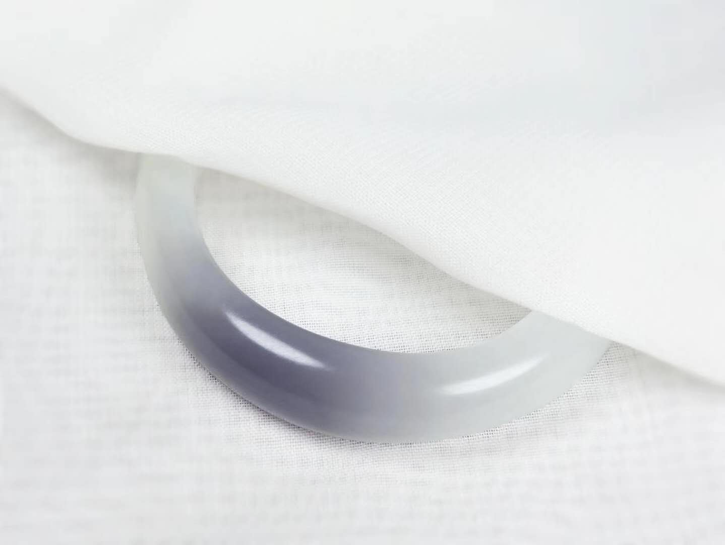 七夕礼物辨别,买和田玉镯注意事项和禁忌