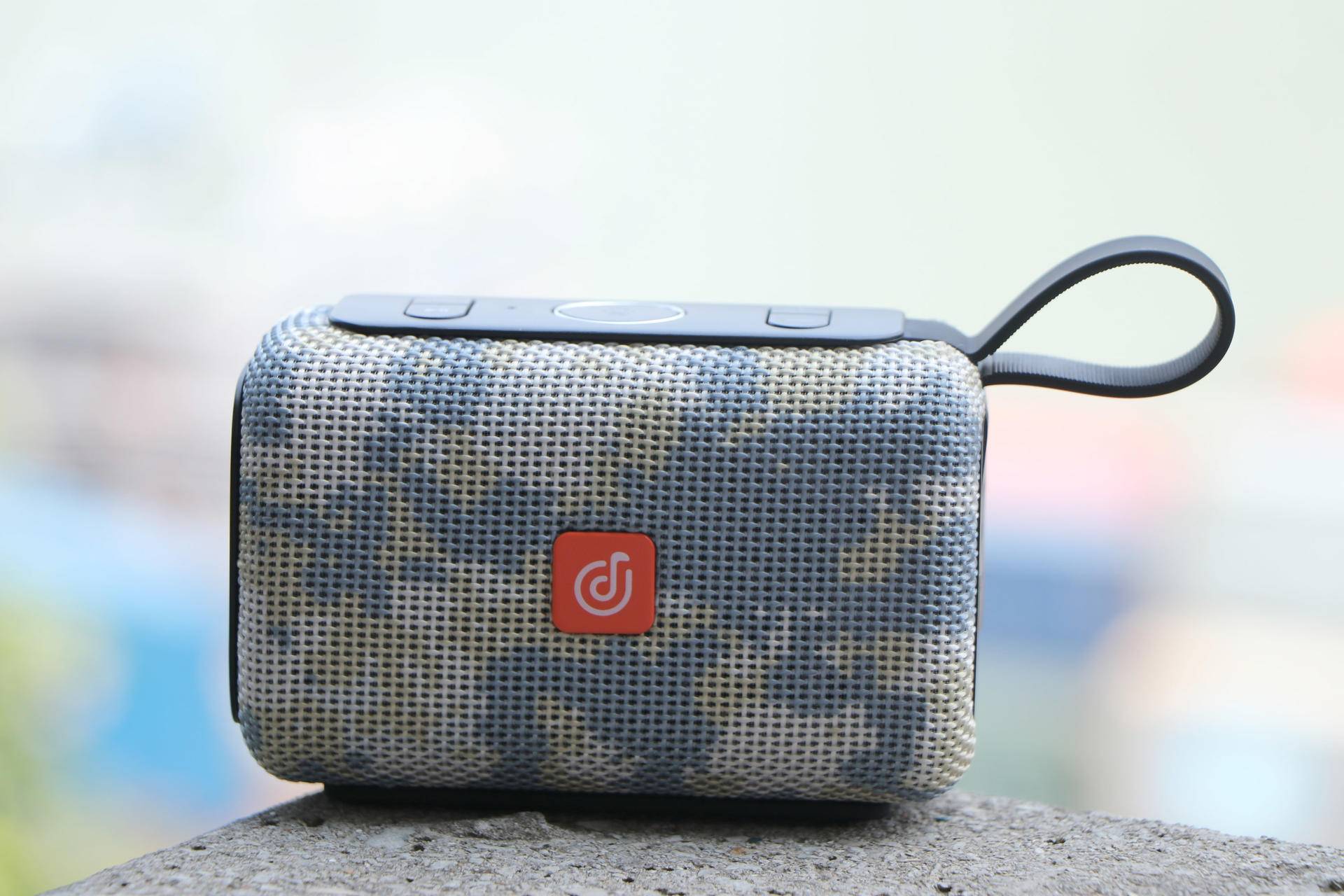 doss户外便携蓝牙音箱测评,doss1805户外便携蓝牙音箱测评