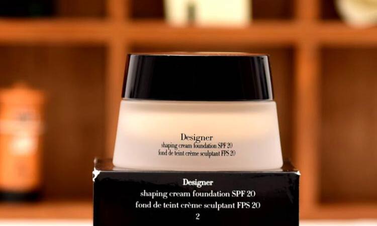 选对定妆产品想脱妆都难,选对定妆品妆容更持久