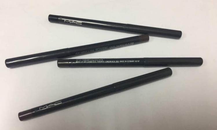 选对定妆产品想脱妆都难,选对定妆品妆容更持久