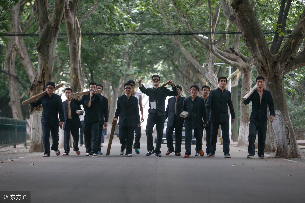 高中生打架斗殴的危害,高中打架会有什么后果