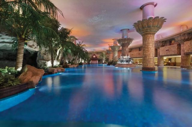 北京玩水的地方恒温泳池,最美的野奢游泳池