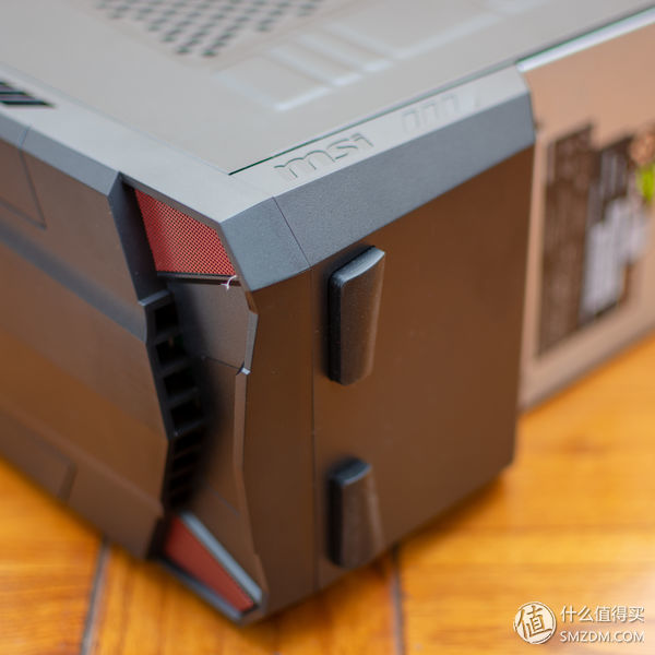 微星哈迪斯nightblademi3拆机,微星哈迪斯3主机评测