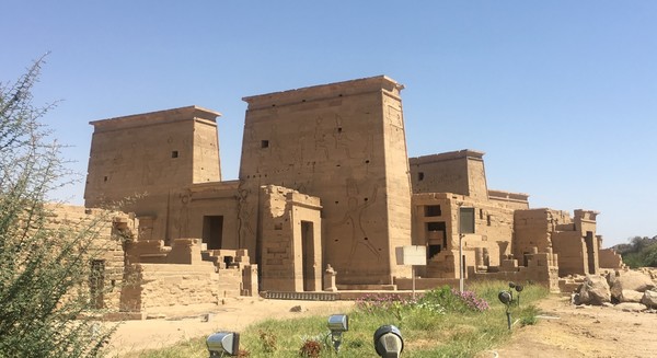 年少时的梦原文朗读,年幼时的梦